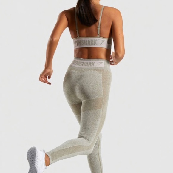 Gymshark Flex High Waisted Leggings - Picture 4 of 8